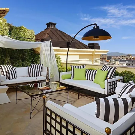 The Westin Excelsior, Szálloda 5*