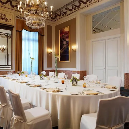 The Westin Excelsior, Róma