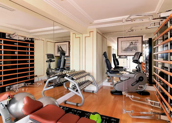 The Westin Excelsior, Hotel